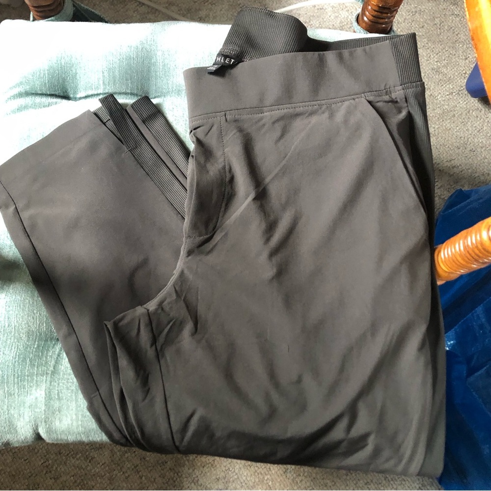 Athleta midtown pant olive green